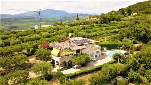 Valpolicella Hills - Sant'Ambrogio di Valpolicella