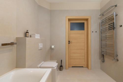 Rent like home - Słomińskiego 5 II - image 9