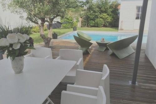 Superbe villa avec piscine gîte à louer Les Portes-en-Ré