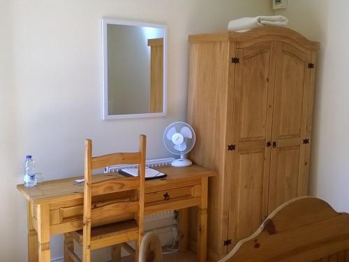 Ancienne Ecole Room Type - Double Room with Private Bathroom