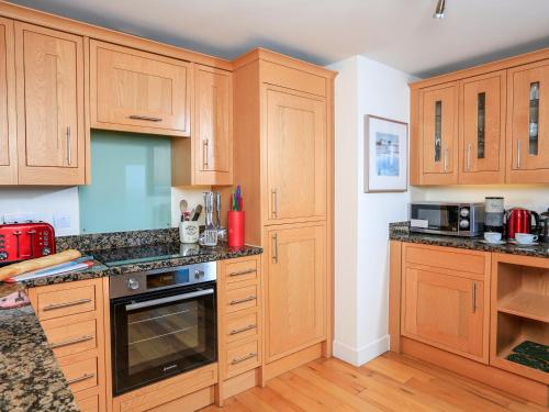 2 The Bay in Bigbury