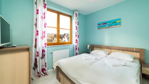 Two-Bedroom Apartment image 3