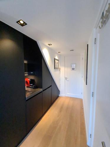 Canal view suite 4
