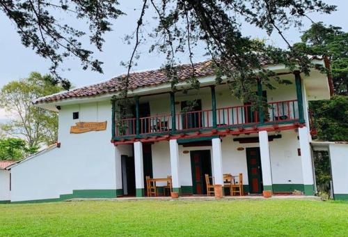 LOS BALCONES DESCANSO NATURAL