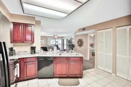 Beachside Landing - image 4