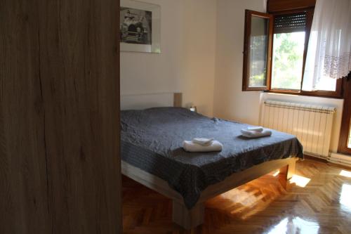 M apartment - image 13