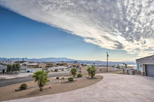 Upgraded Lake Havasu Oasis with Pool and Views! - image 3
