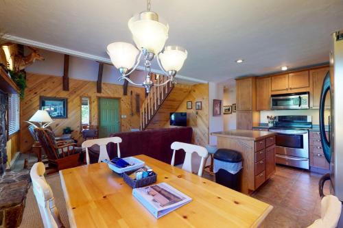 Arrowhead Cabin, South Fork (fotografie 4)