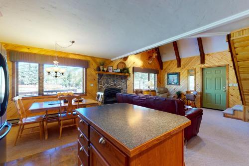 Arrowhead Cabin, South Fork (fotografie 8)