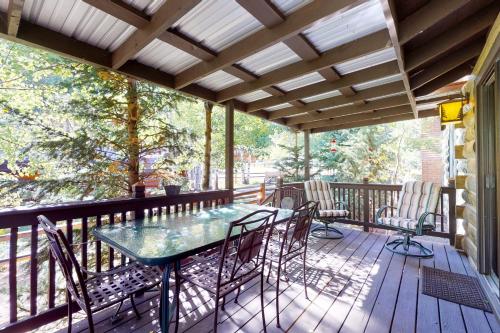 3 Pines, South Fork (photo 5)