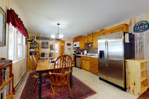 3 Pines, South Fork (photo 7)