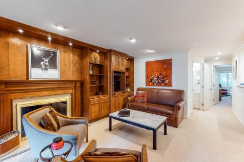 Chic Vail Village Condo - image 5