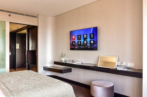 Porto Palácio Hotel by The Editory - image 2