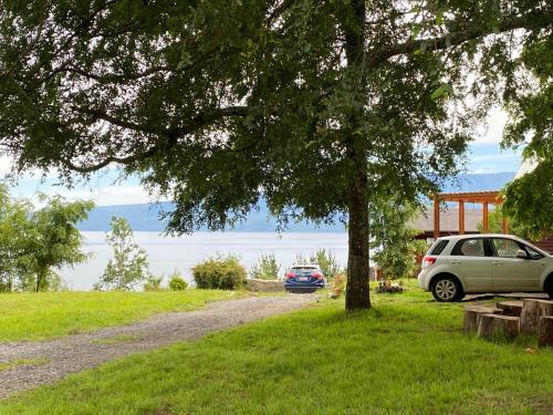 Cabañas Ayalén con vista al Lago