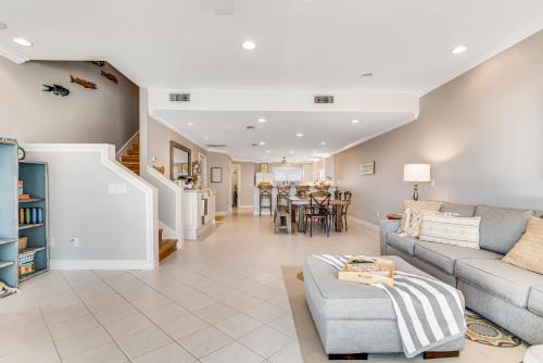 Big O Beach - White Sands Townhomes - image 5