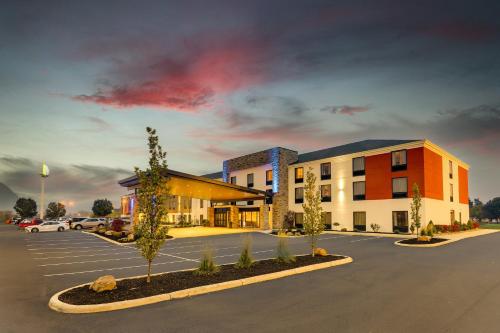 Holiday Inn Express & Suites Troy, an IHG hotel - Accommodation - Troy