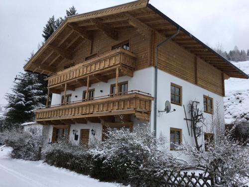 Chalet in Hollersbach Salzburg near ski area - Hollersbach im Pinzgau