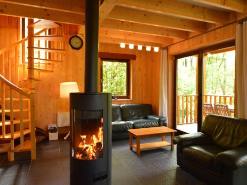  Comfortable modern chalet with wood finish, Pension in Aywaille bei Aywaille