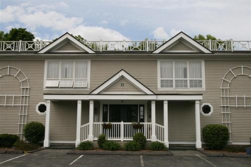 The Central Downtown Inn Suites