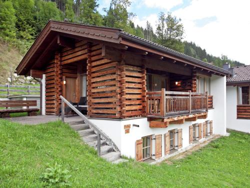 Serene Chalet in Königsleiten with Sauna