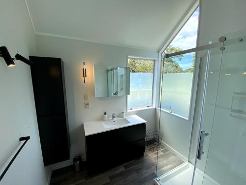 Chamberlain House - 3 bedroom house by Manly beach, Окленд (фото 9)