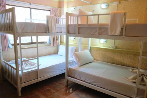 Silom Avenue Inn, Bangkok (photo 3)