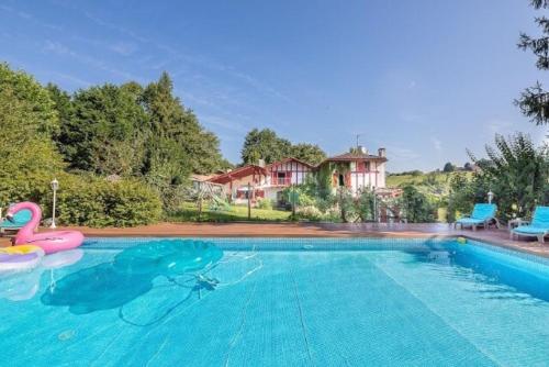 Maison sur Villefranque gîte à louer Jatxou