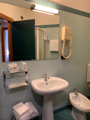 Hotel Cristallo - image 7