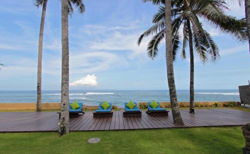 Villa Samudra Luxury Beachfront