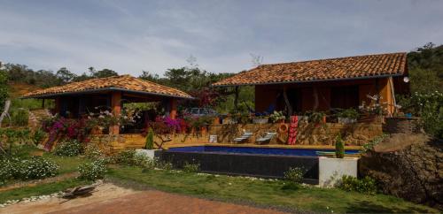 Casa Upa ,casa con piscina espectacular, Barichara