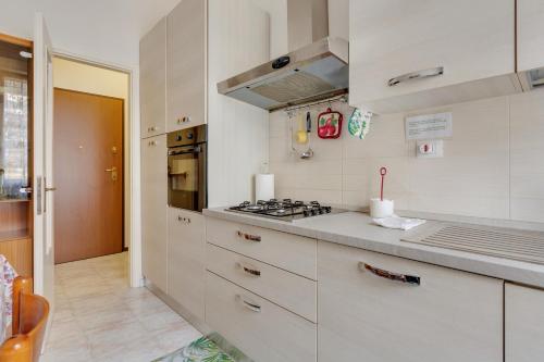 廚房, GuestHost - Milan Polytechnic Lovely and Cosy Flat in 邦德歐比尼