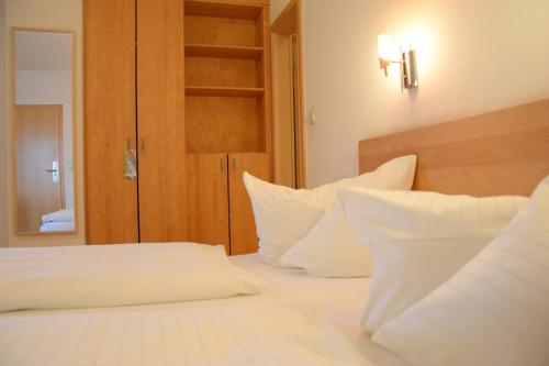 Hotel Roter Löwe Room Type - Quadruple Room