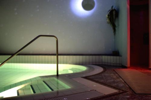 Спа, Hotel Roter Lowe in Улм