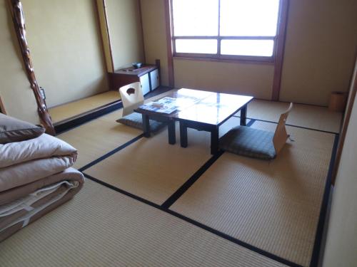 3 futon beds