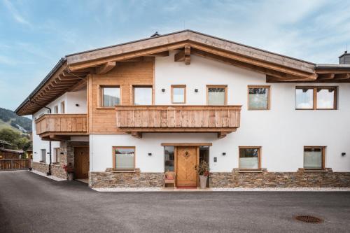 Löwen Chalets - image 7