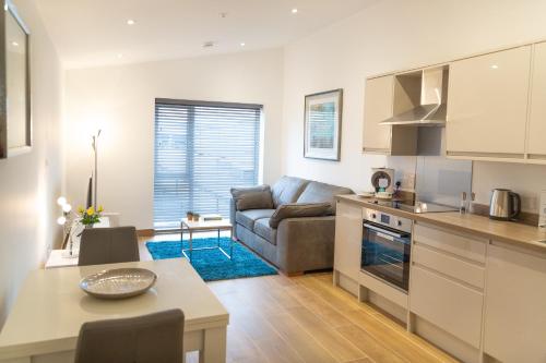 Konyha, Citystay Living - Franklin House in Chesterton