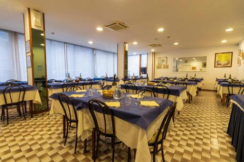 Restaurant, Hotel Ausonia in Rimini