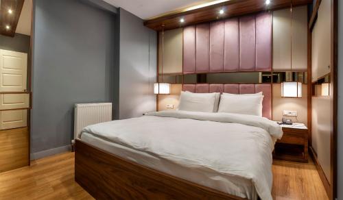 Superior Quadruple Room image 2