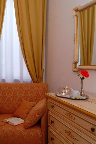 Apostoli Palace - image 2