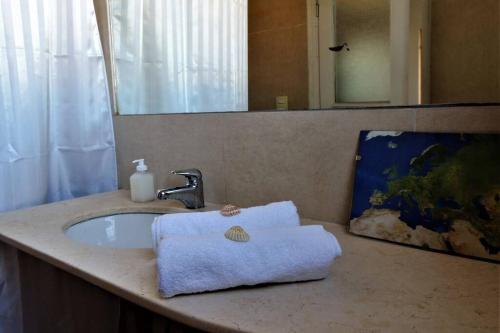 Stylish suite steps from Dorrego Square, Buenos Aires (fotografie 10)