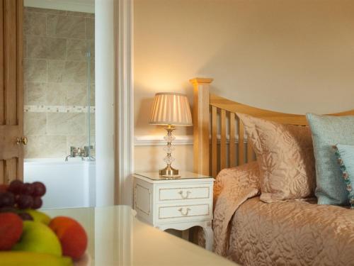 1 double bed