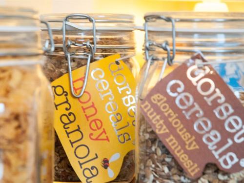 Poole Farm - image 3