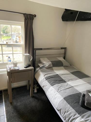 1 twin bed
