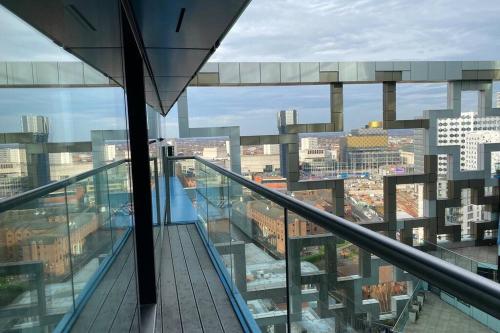 Luxury Apartment 22nd Floor The Cube, , West Midlands