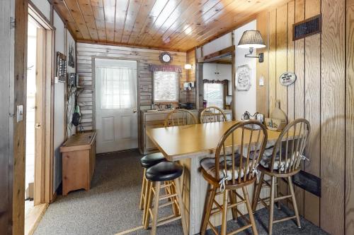 Catfish Cottage A - main image