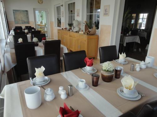 Restaurant, Hotel Bavaria in Dingolfing