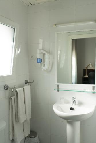 Hotel Madrid de Sevilla - image 14