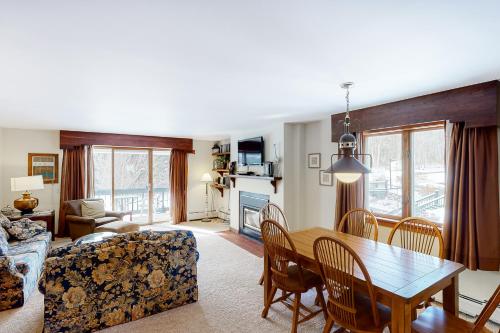 The Lodge - image 14