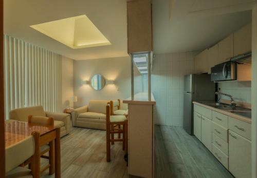 Suites Arquimedes 33 – Mexico City, NY