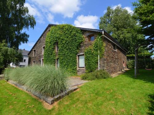 Wonderful Holiday Home in Noirefontaine gîte à louer Sensenruth